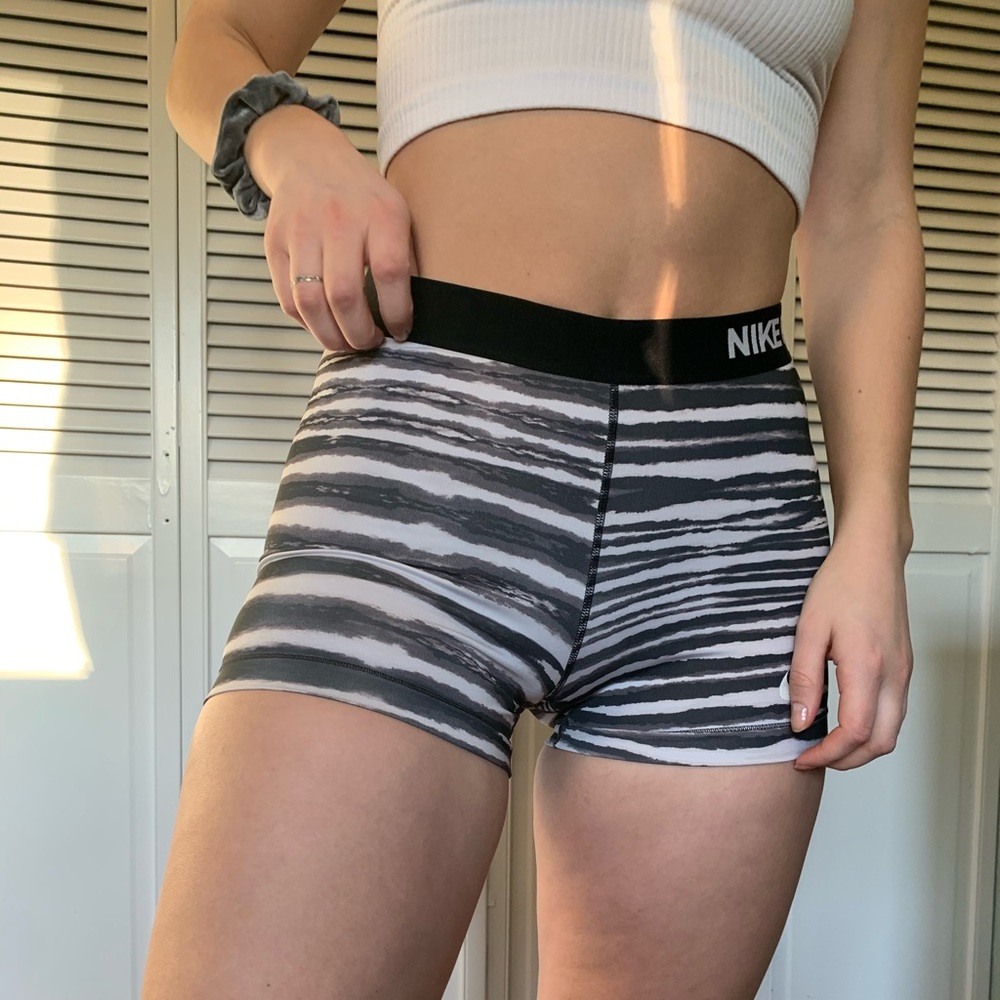 nike pros